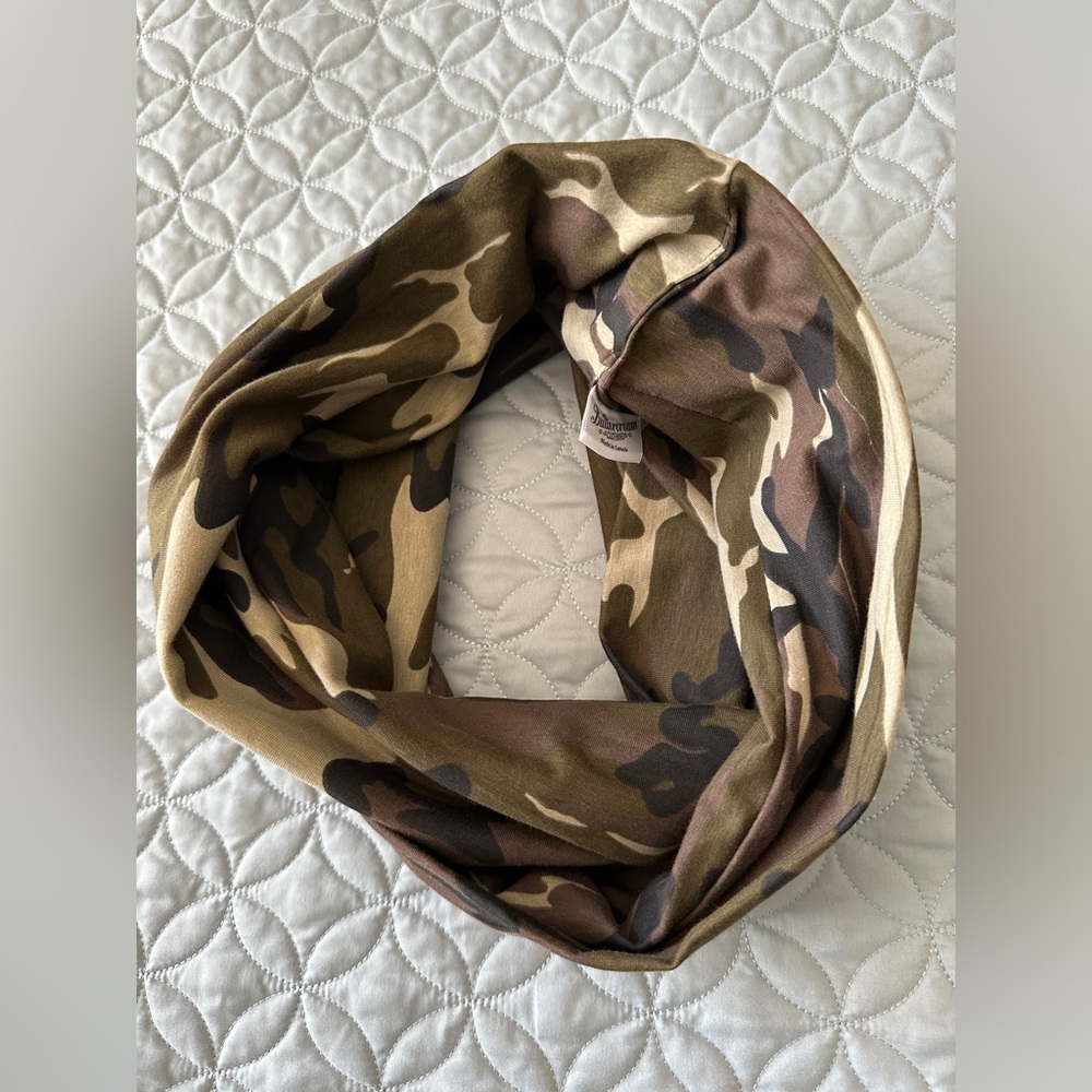 Buttercream Clothing Co Infinity Scarf